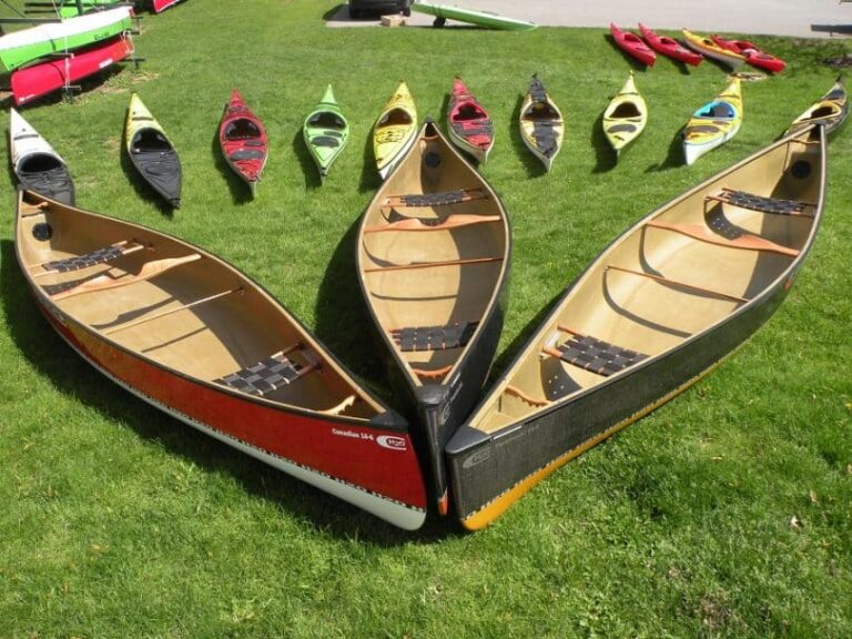 Canoe vs. Kayak: Which Is The Right Buy For Me?