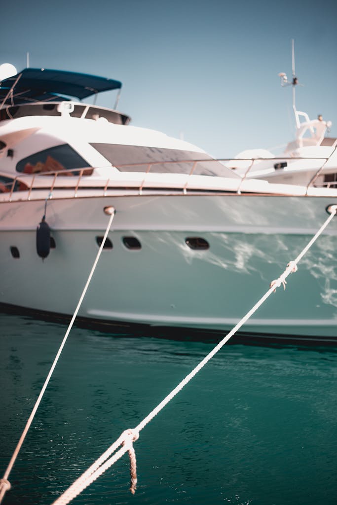 Which Boat Lines Do You Need? Essential Boat Equipment